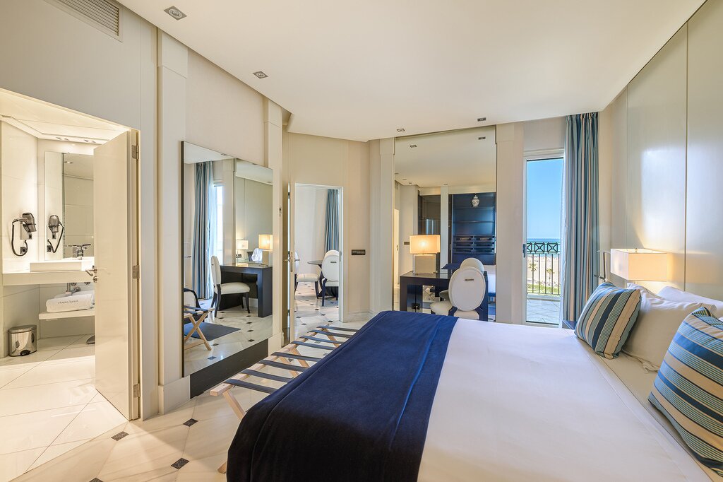 Hotel865