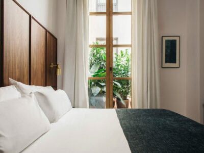 Hotel965