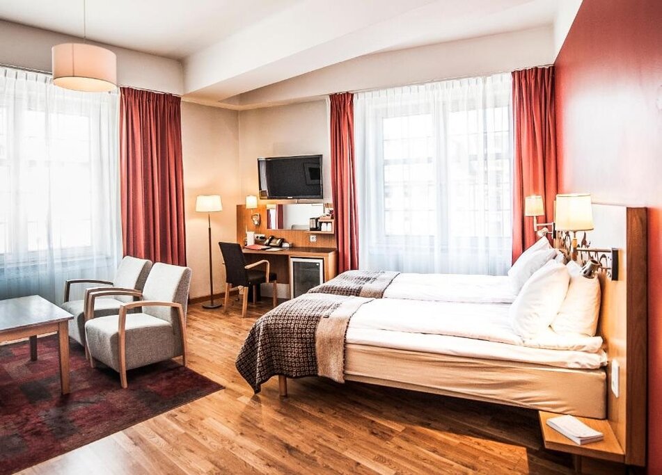 Hotel372