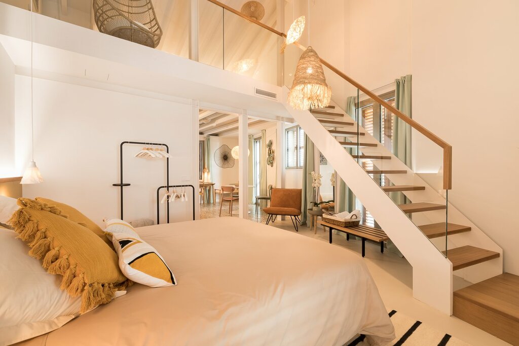 Hotel1098
