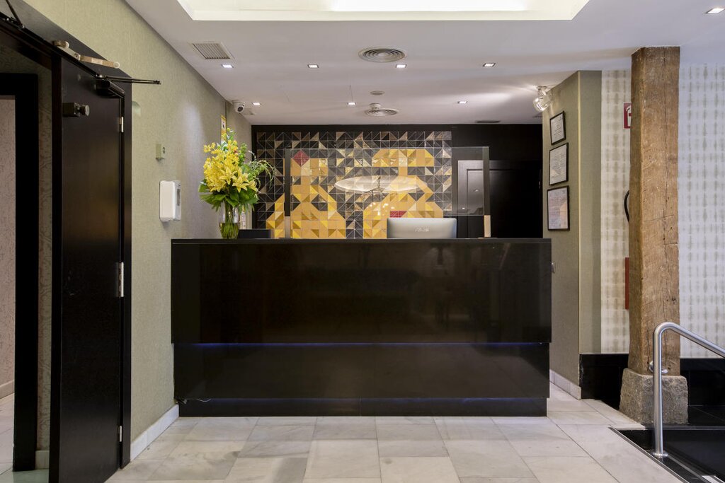 Hotel715