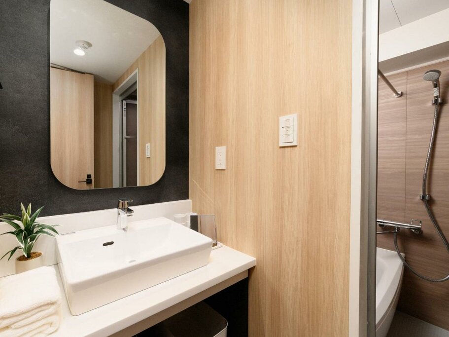 Hotel142