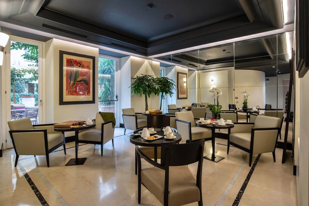 Hotel4
