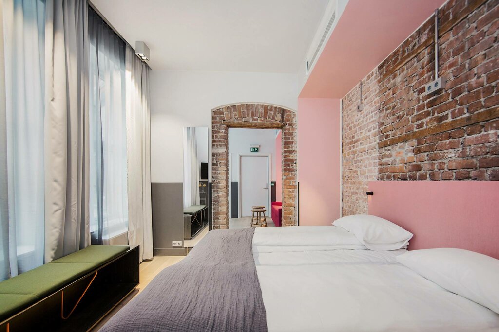 Hotel407