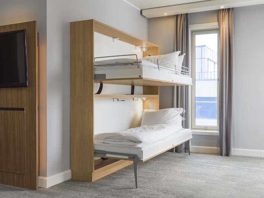 Hotel375