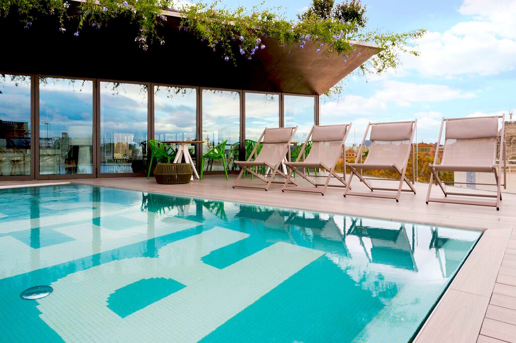 Hotel938