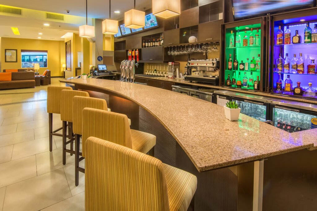 Hotel282