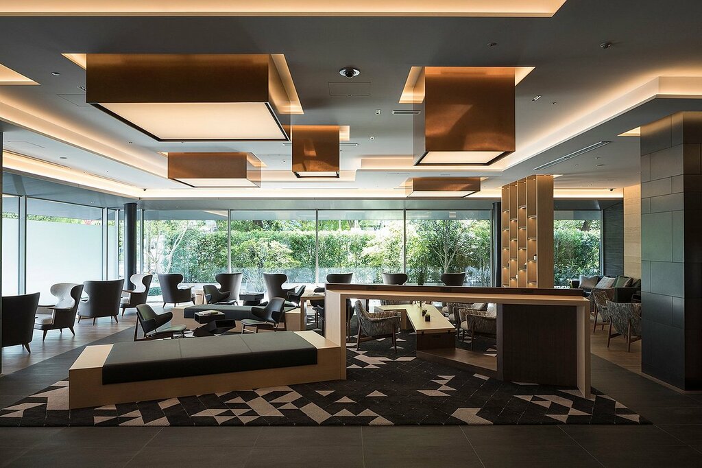 Hotel111