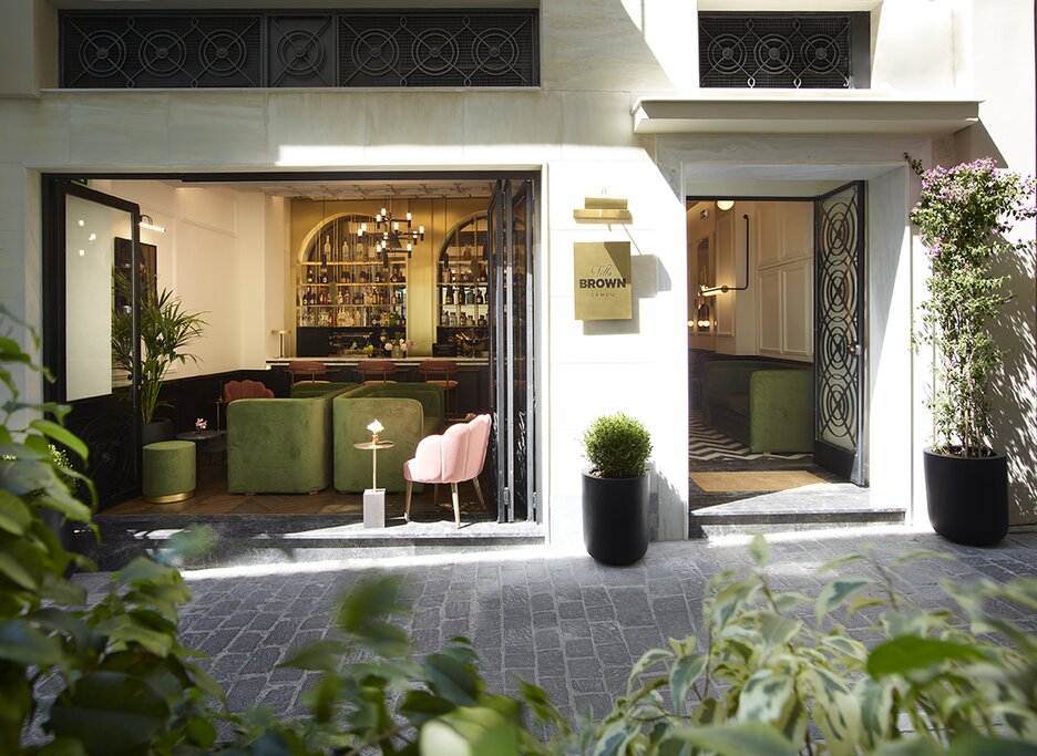 Hotel596