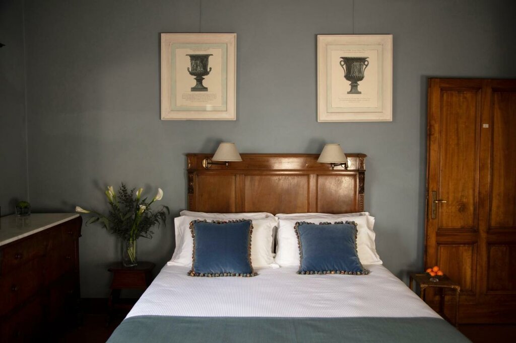 Hotel30