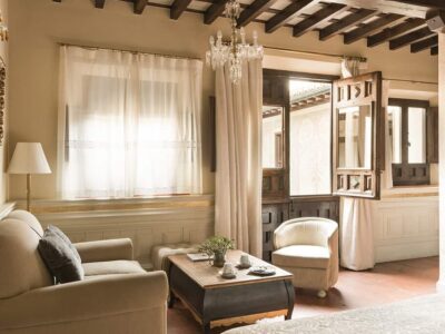 Hotel689