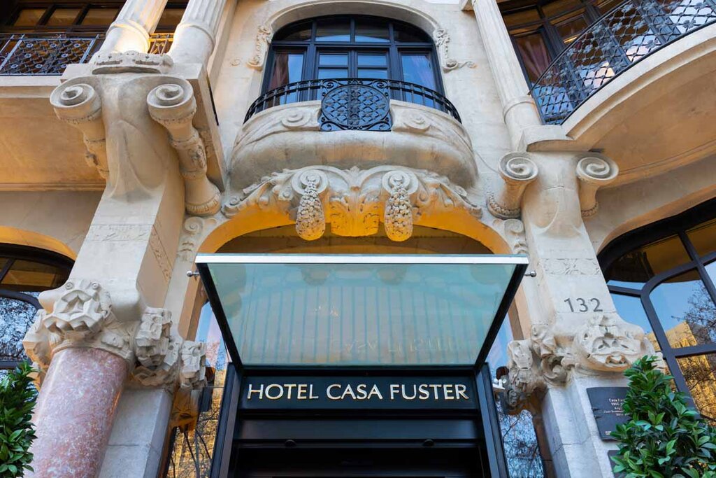 Hotel975