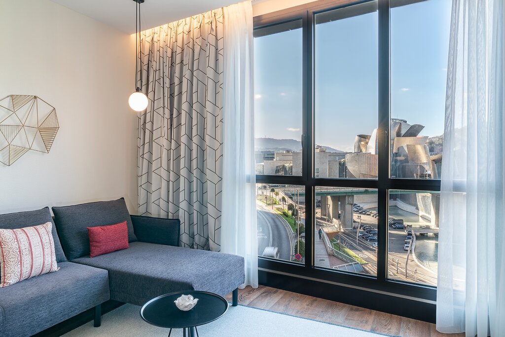 Hotel967