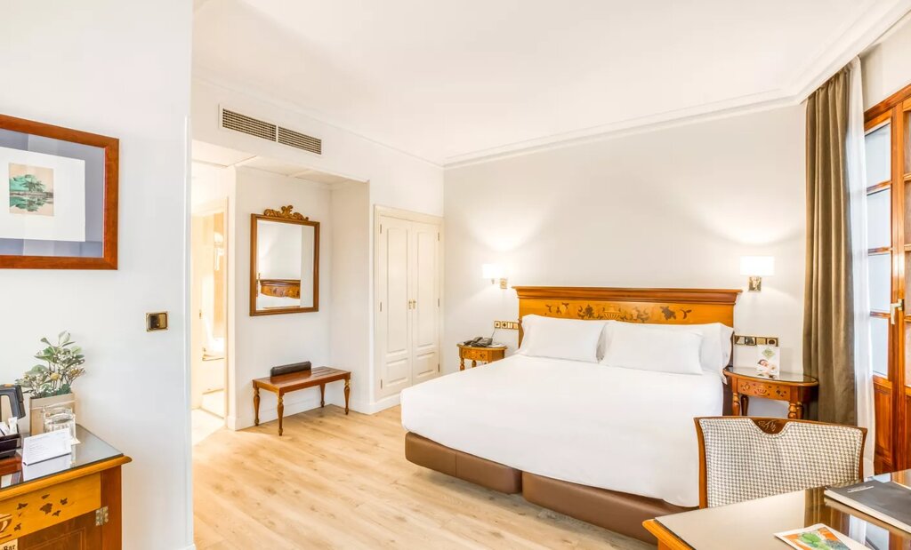 Hotel837