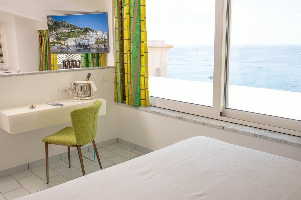 Hotel42