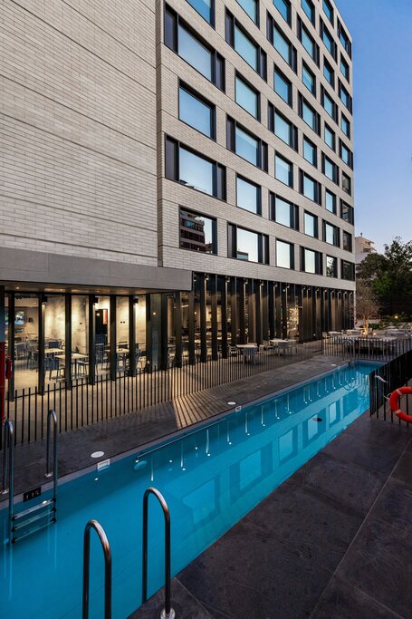 Hotel1484