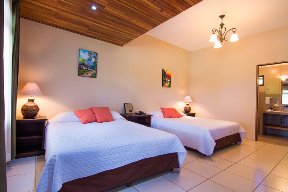 Hotel285