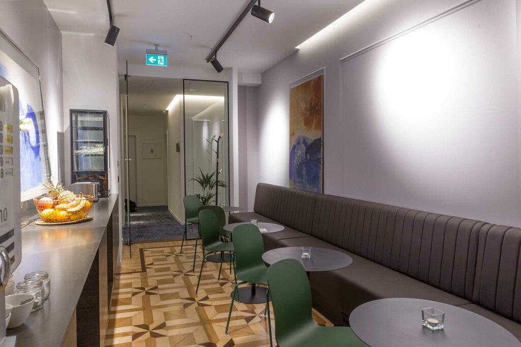 Hotel1347