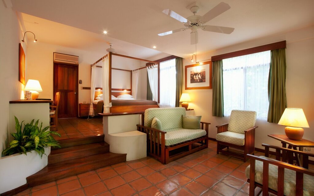 Hotel194