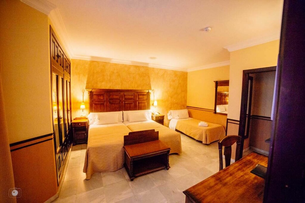Hotel1100
