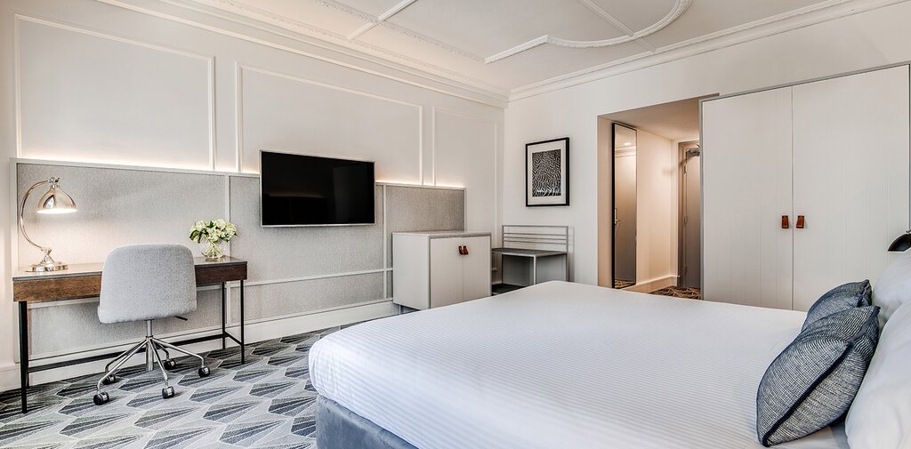 Hotel1381
