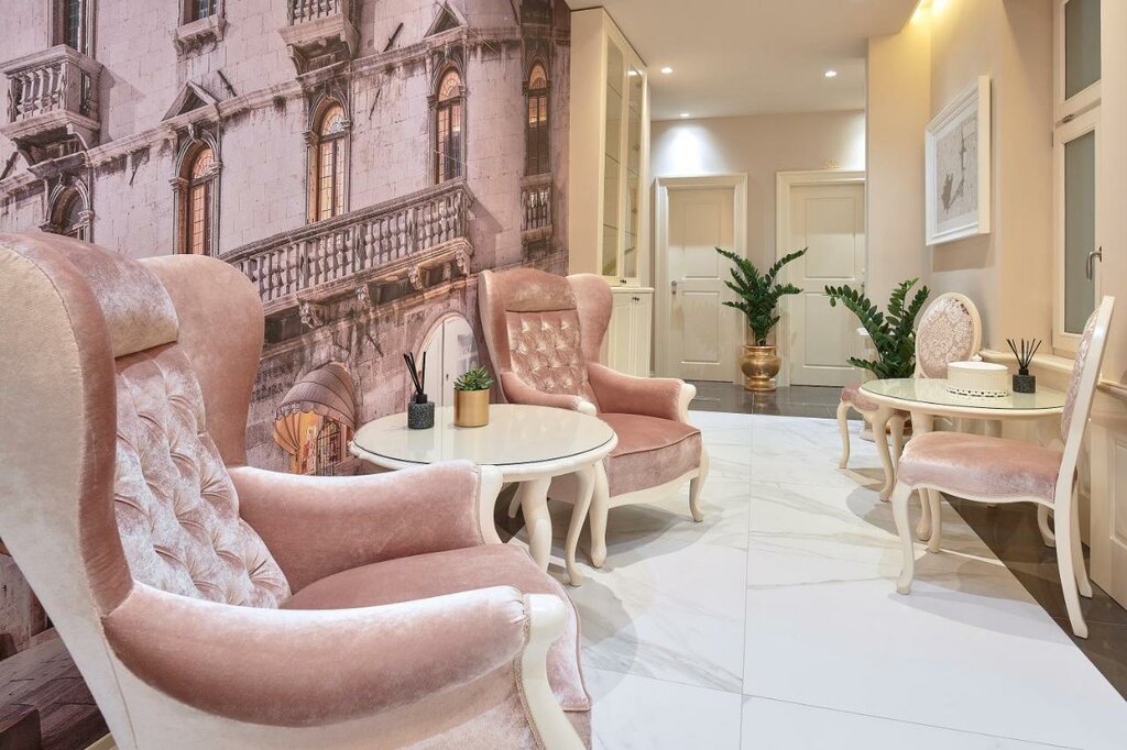 Hotel1353