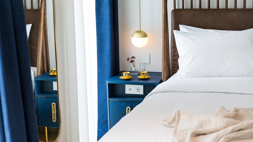 Hotel512