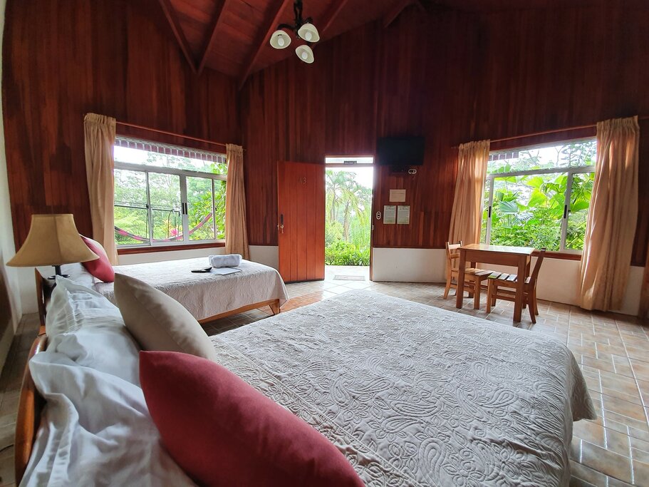 Hotel220
