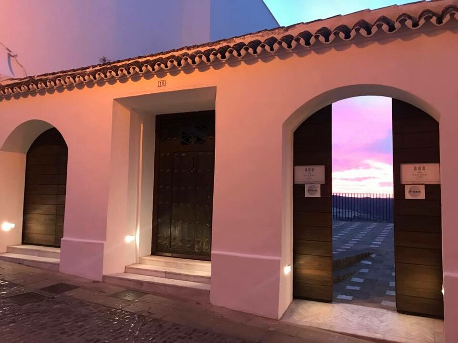 Hotel937