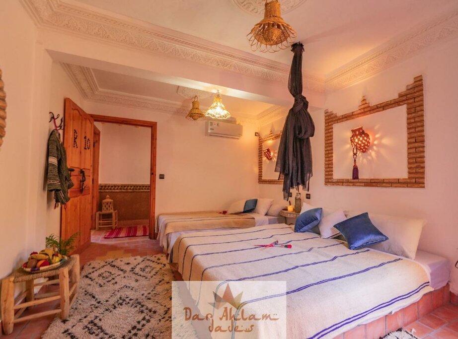 Hotel99