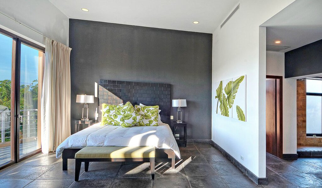 Hotel180