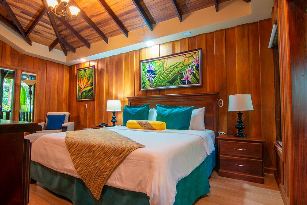 Hotel169