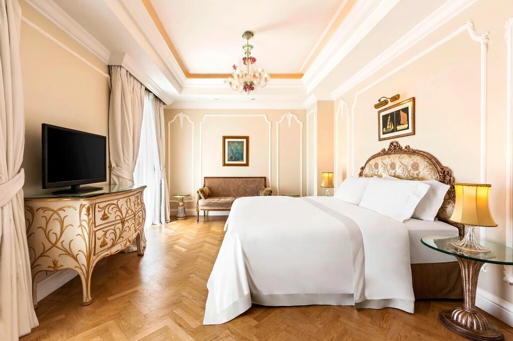 Hotel597