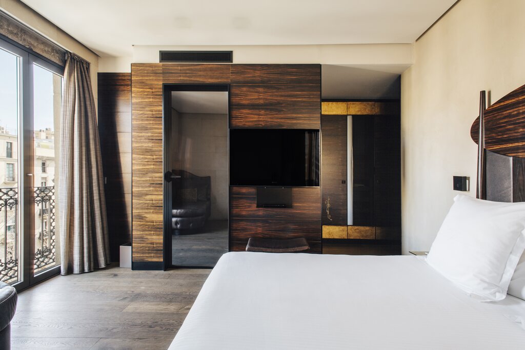 Hotel988