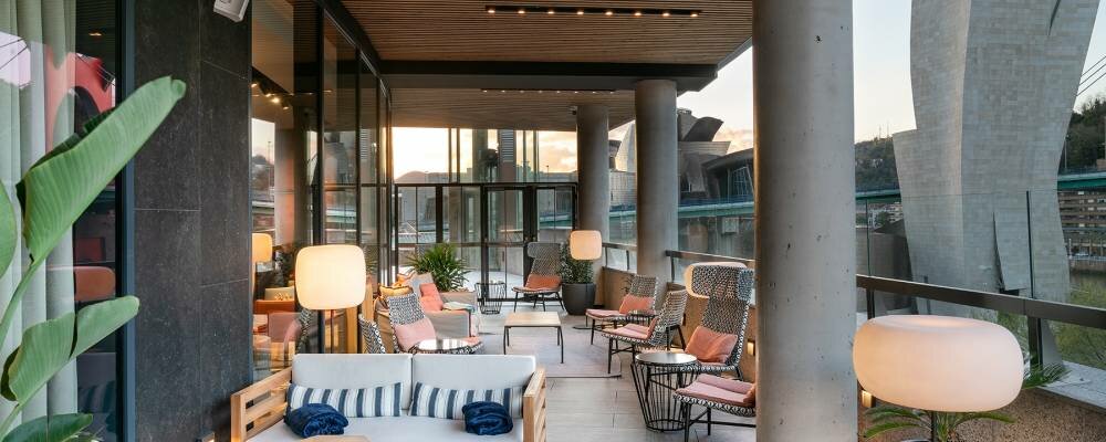 Hotel967