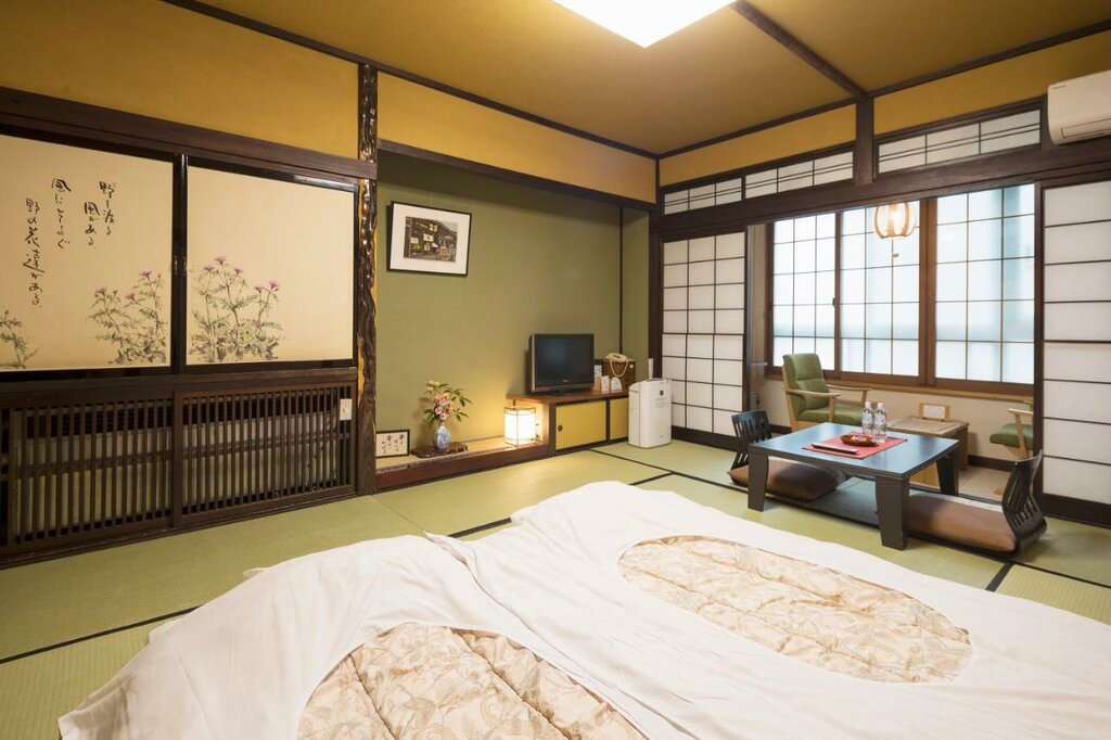Hotel114