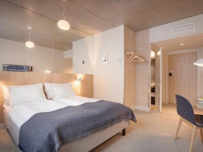Hotel402