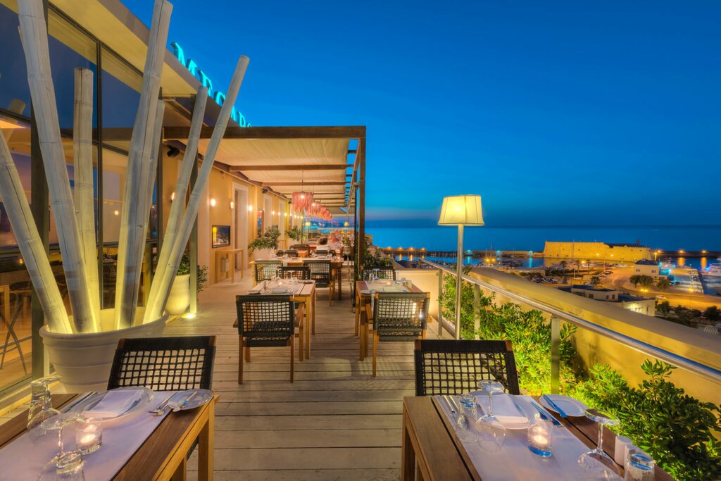 Hotel468