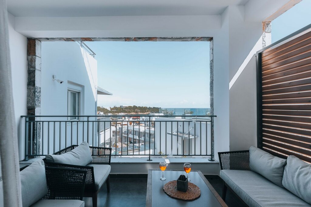 Hotel632