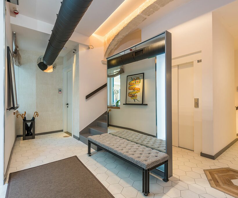 Hotel979