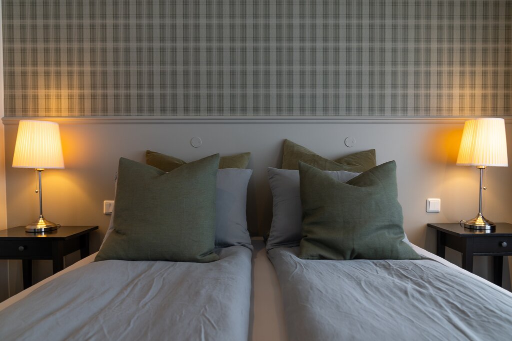 Hotel1202