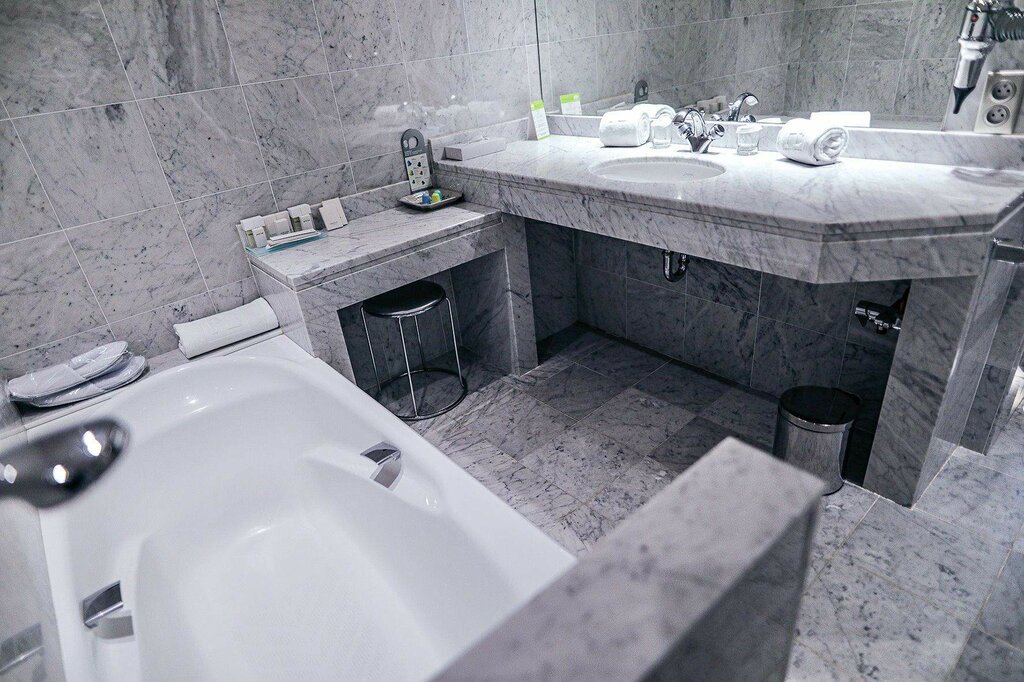 Hotel1282
