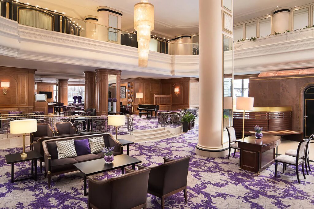 Hotel1365