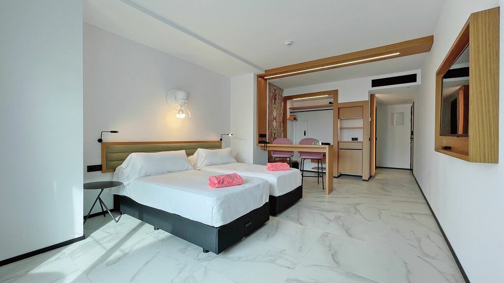 Hotel1033