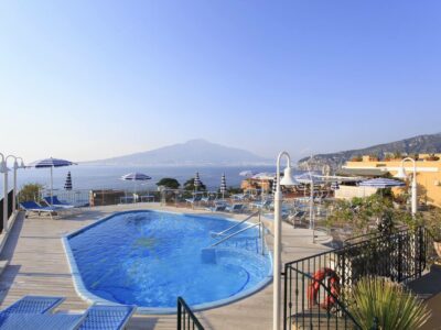 Hotel16
