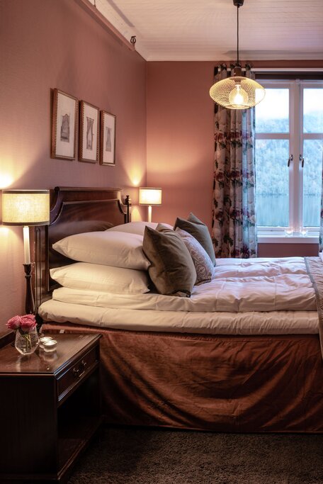 Hotel350