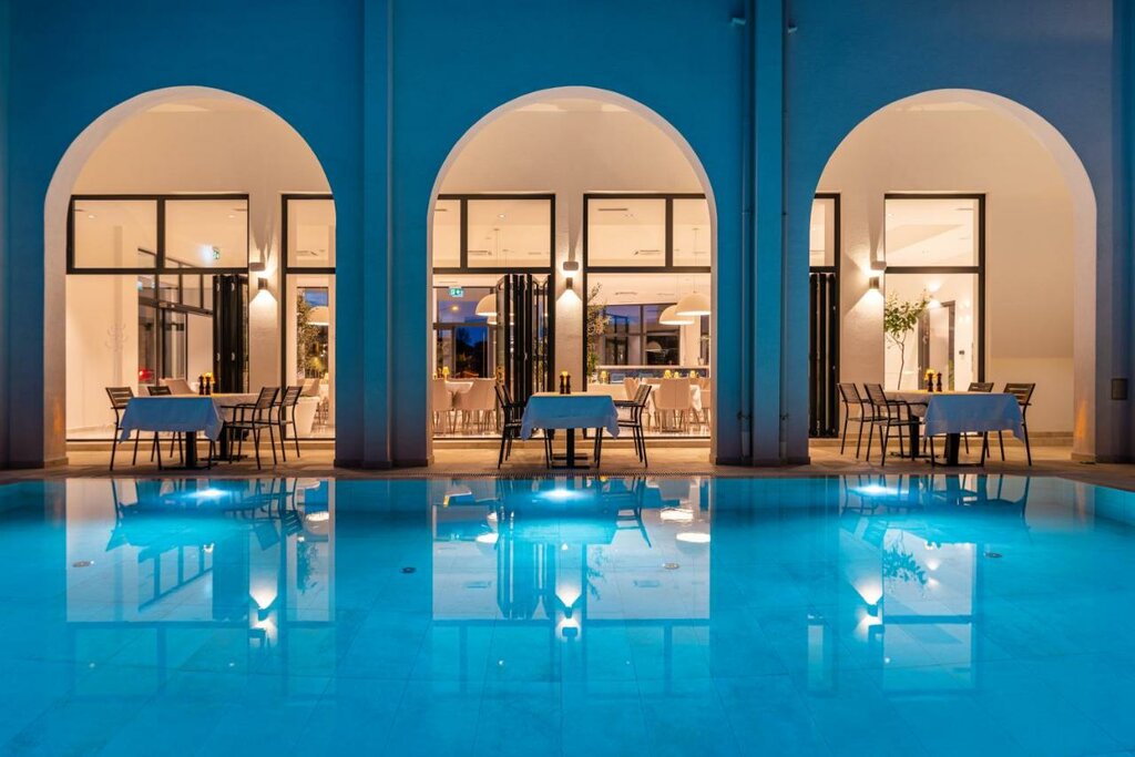 Hotel1367