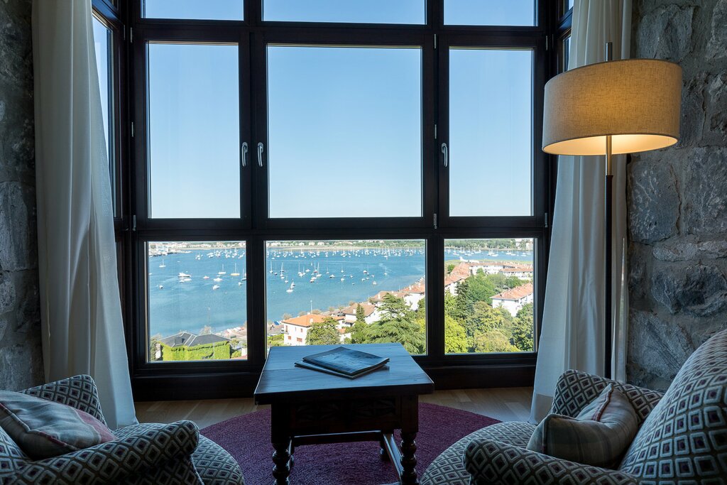 Hotel843