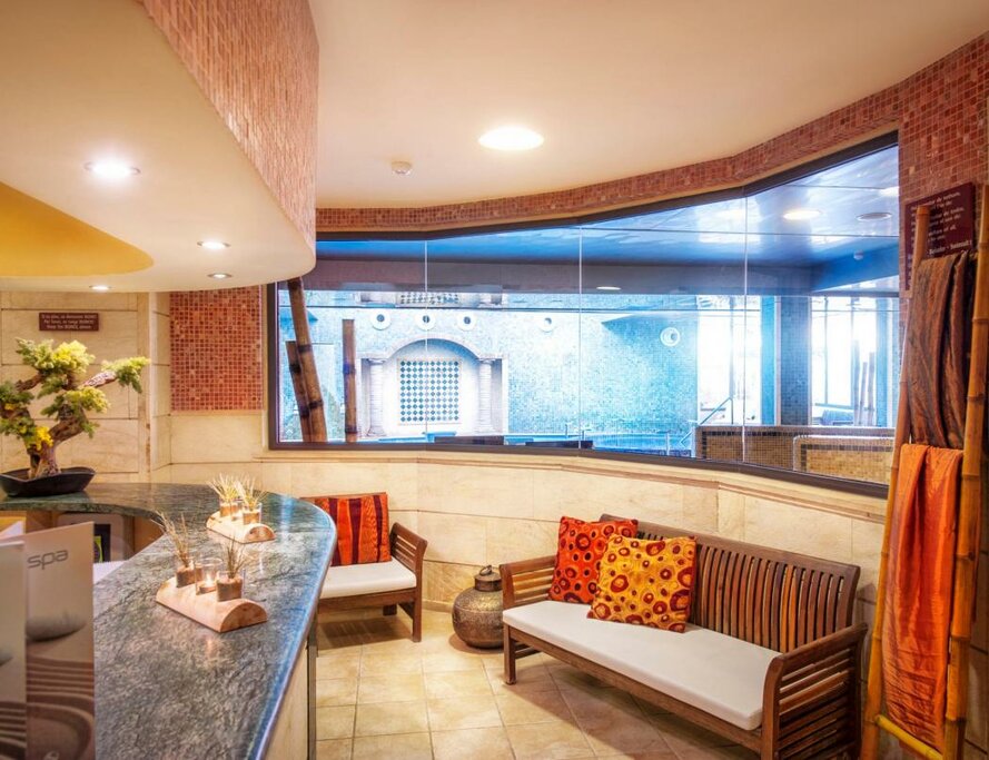 Hotel1001