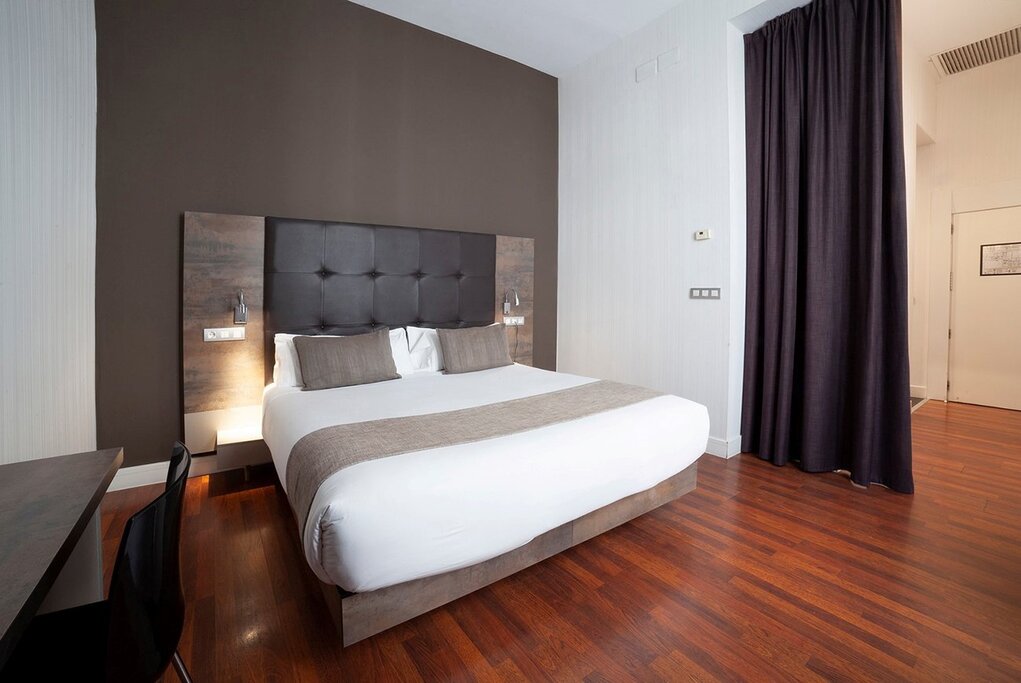 Hotel740